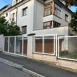 Apartament Sarka
